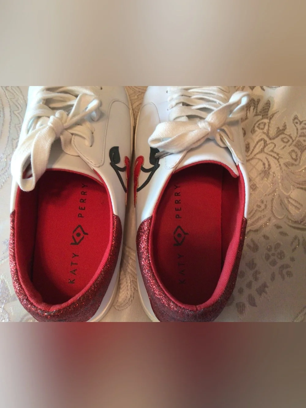 Katy Perry The Rizzo Cherry Sneakers Sz 8 - Picture 4 of 6